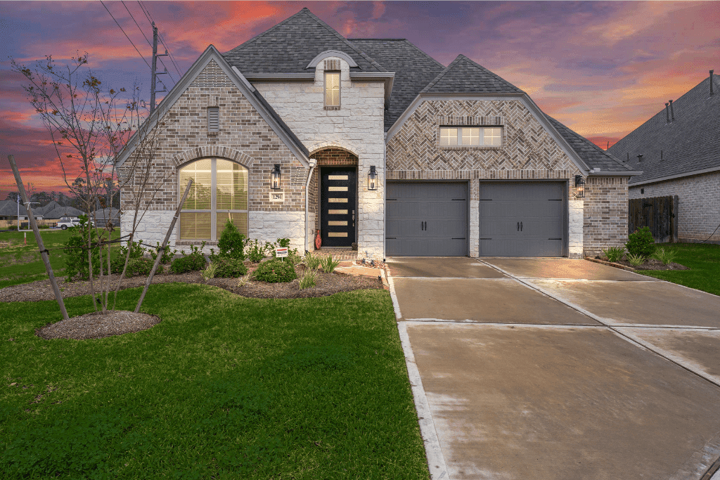 Twilight Photography for a Tomball, Texas real estate listing
